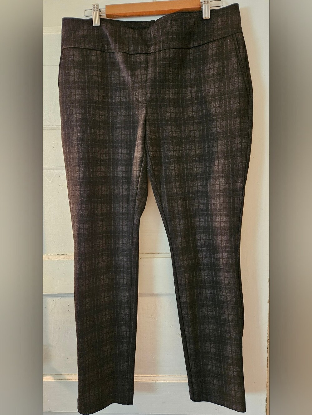 Dalia Women's Charcoal Plaid Dress Pants